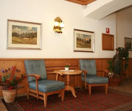 Hotel Dolomiti Madonna