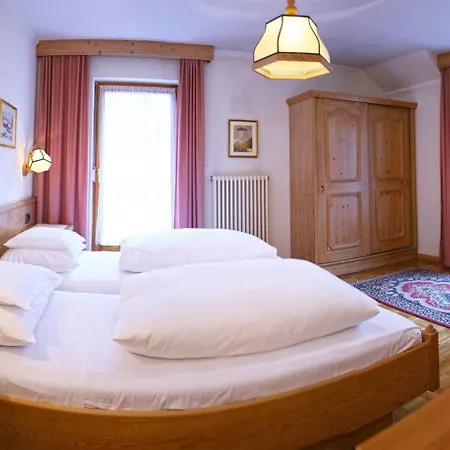 Dolomiti Madonna Hotel 3*